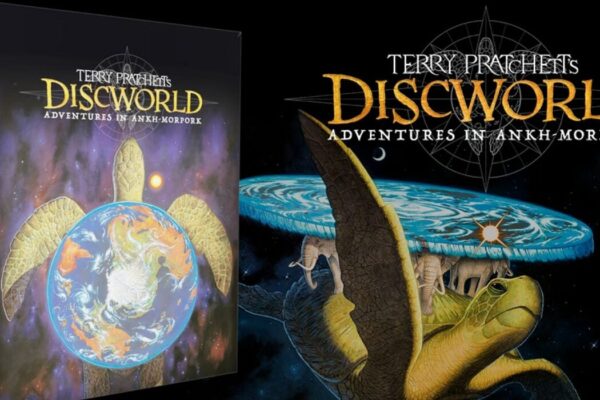 Okładka podręcznika w uniwersum Świat Dysku RPG „Terry Pratchett’s Discworld: Adventures in Ankh-Morpork” z ilustracją Dysku niesionego przez gigantycznego żółwia A’Tuin oraz cztery słonie, które podtrzymują świat Dysku, na tle kosmicznej przestrzeni.